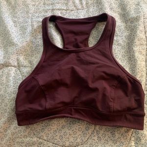 Lululemon sports bra